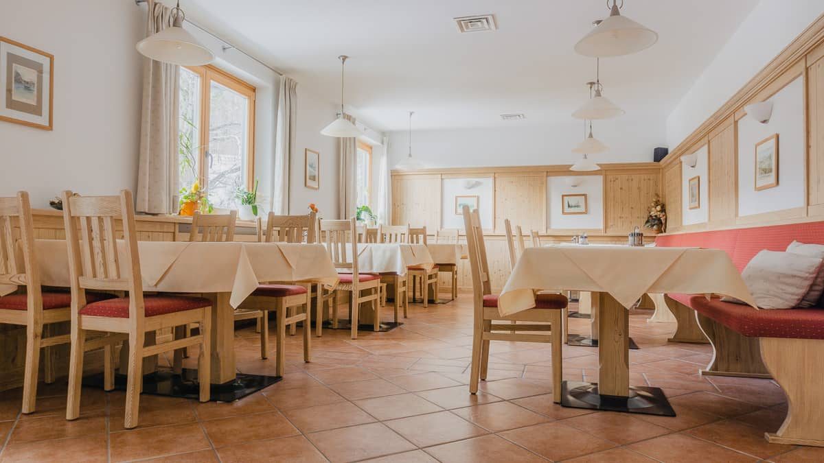 Frühstücksraum der Pension Wanderruh in Grünau im Almtal